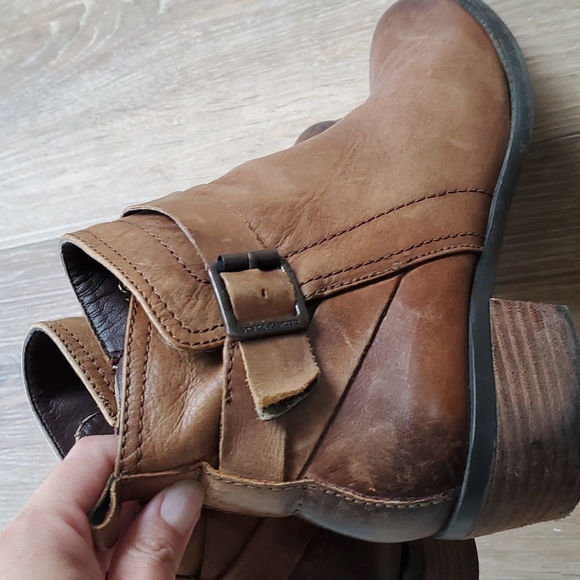 Vince camuto booties - Picture 5 of 11